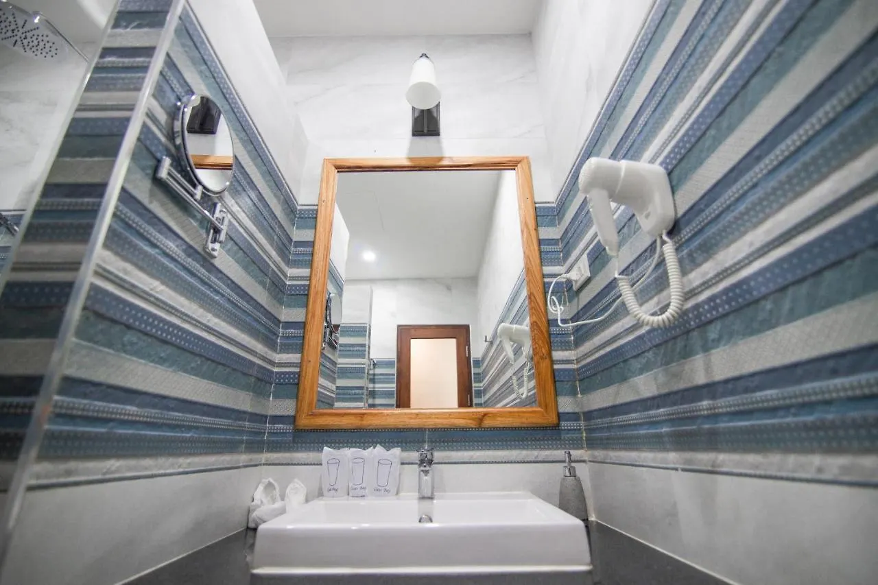 ****  Ang Thong Hotel Luang Prabang Laos